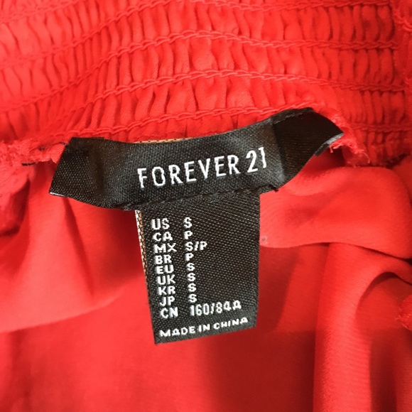 Off-shoulder red dress Forever 21 - Picture 3 of 3